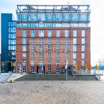 Büro an der Elbe