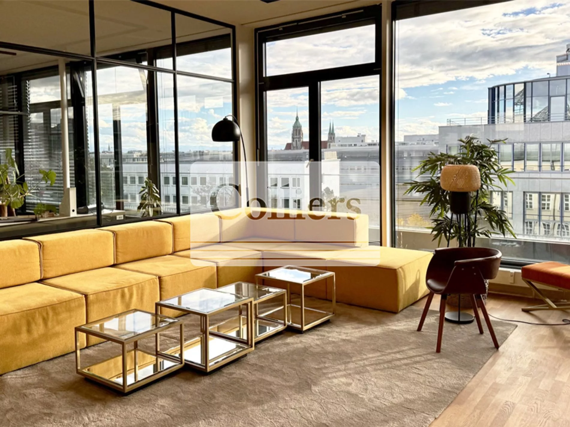 5. OG - Loungebereich