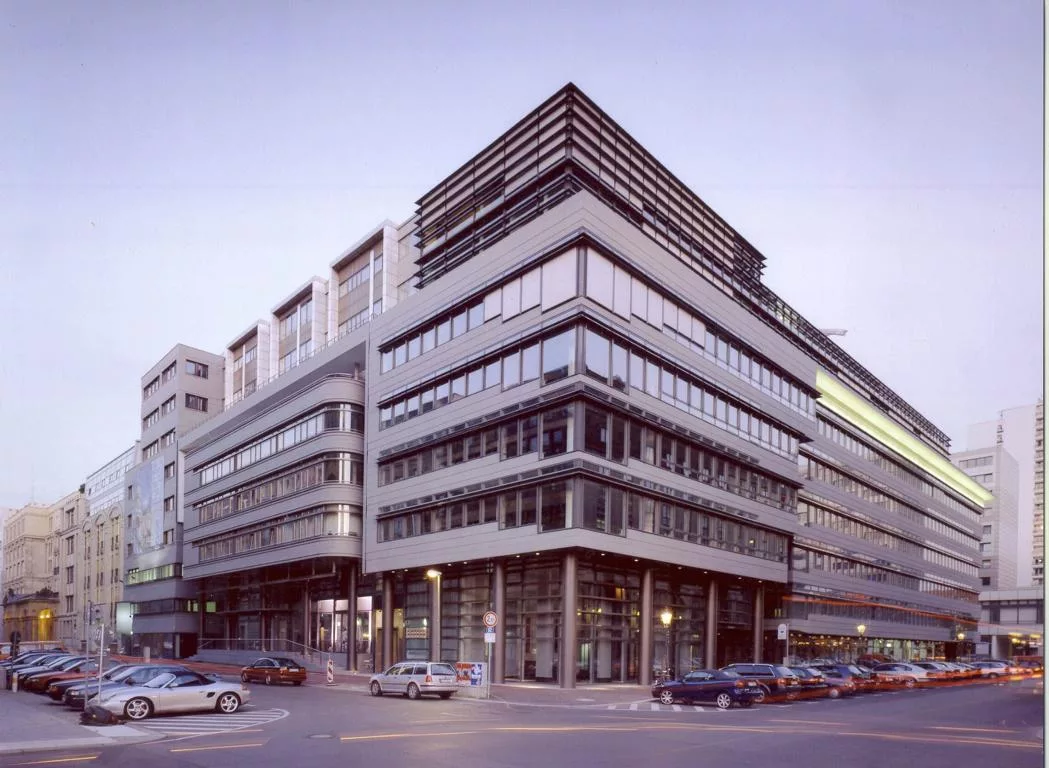 Markgrafenstr. 32, 33, Ansicht Mohrenstr. Markgraf